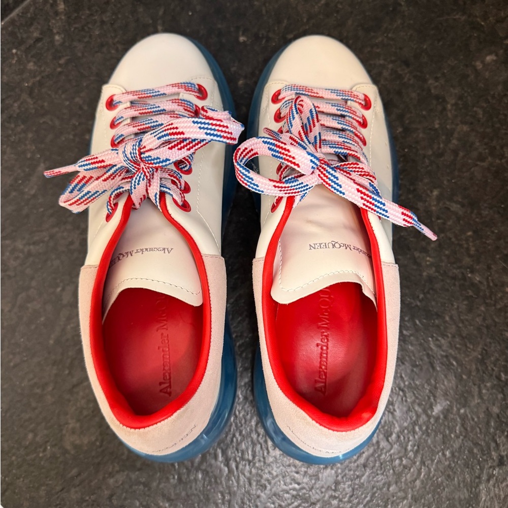 Alexander McQueen Oversized Sneakers - Picture 4 of 12